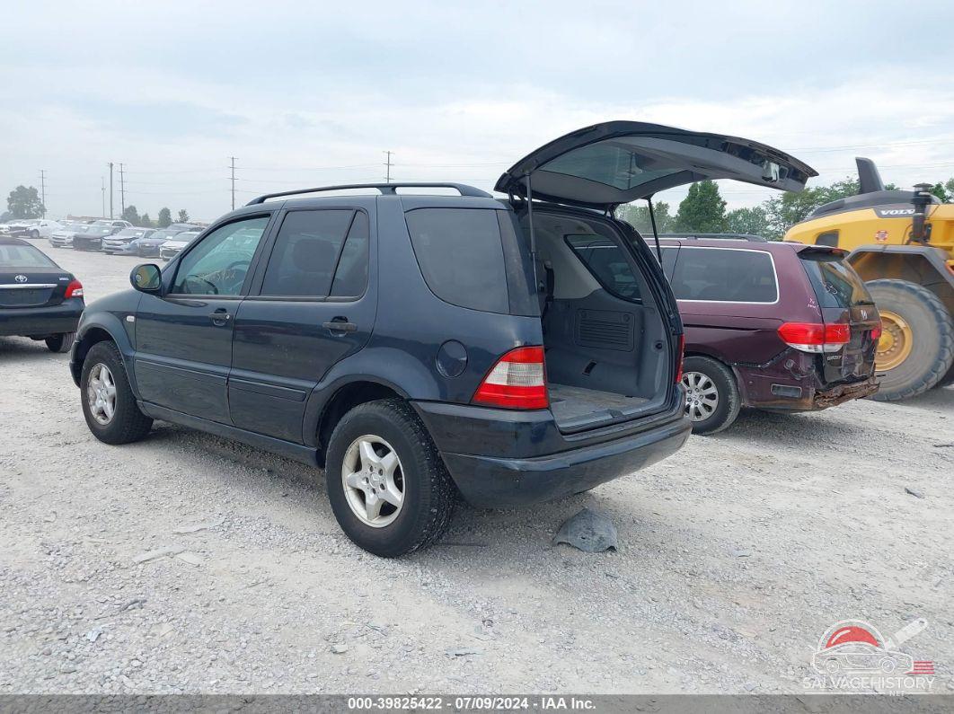 4JGAB54E11A238190 2001 MERCEDES-BENZ ML 320 photo no. 3
