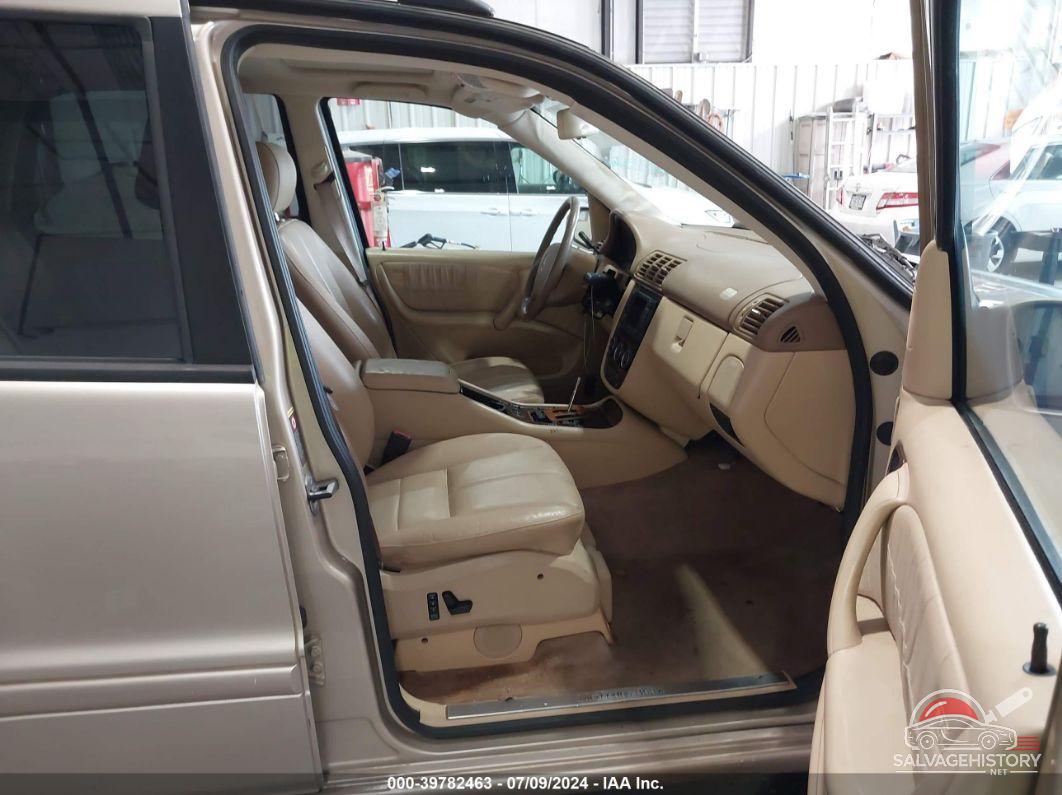 4JGAB75E55A529632 2005 MERCEDES-BENZ ML 500 photo no. 5