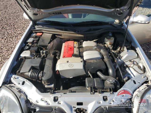 WDBKK49F82F241384 2002 MERCEDES-BENZ SLK-CLASS photo no. 11