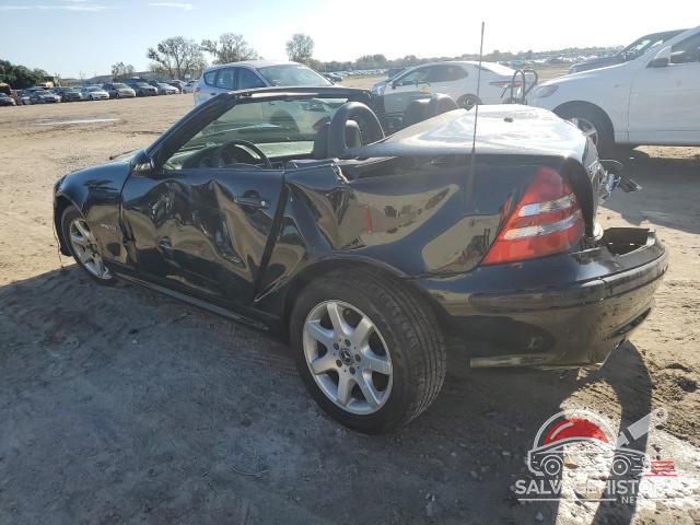 WDBKK49FX2F267453 2002 MERCEDES-BENZ SLK-CLASS photo no. 2