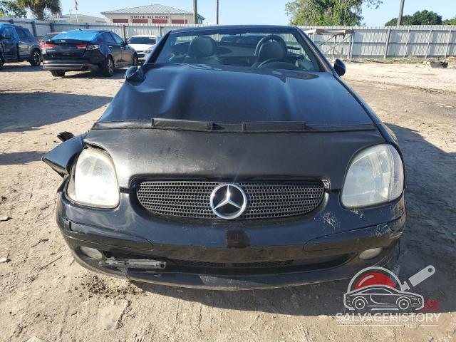 WDBKK49FX2F267453 2002 MERCEDES-BENZ SLK-CLASS photo no. 5