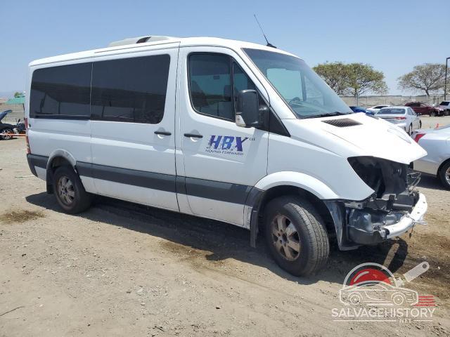 WDZPE7CD7HP534574 2017 MERCEDES-BENZ SPRINTER photo no. 4