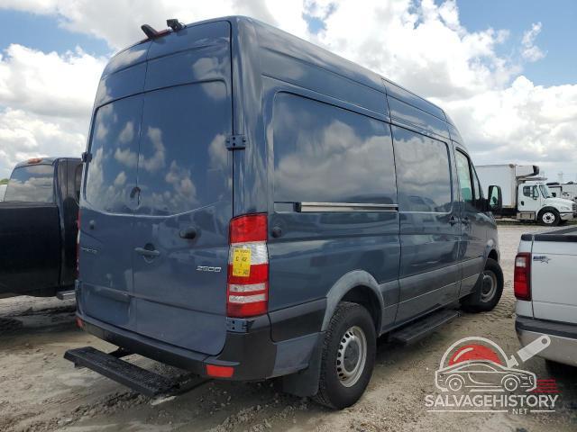 WD3PE7CD9JP633803 2018 MERCEDES-BENZ SPRINTER photo no. 3