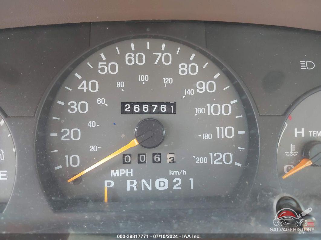 2MELM74W3VX732302 1997 MERCURY GRAND MARQUIS photo no. 7
