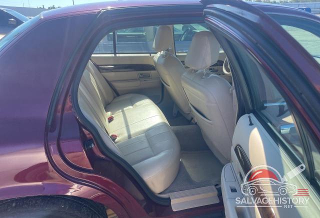 2MEBM7FV6AX631832 2010 MERCURY GRMARQUIS photo no. 6