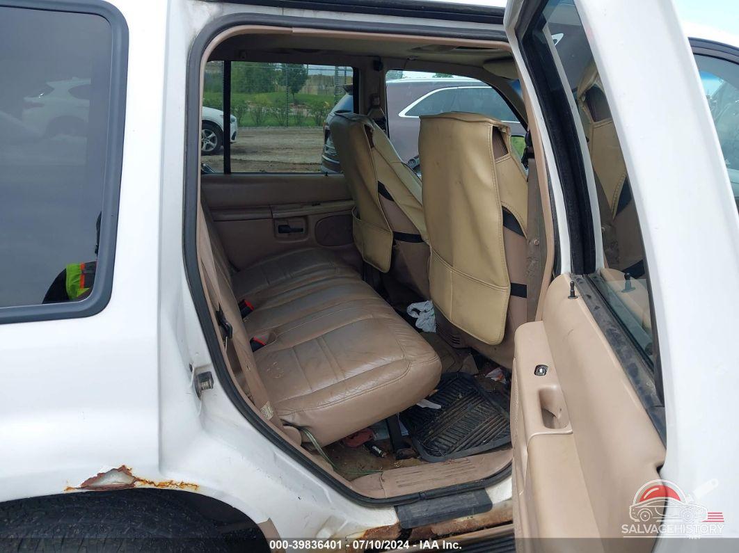 4M2ZU86P6YUJ44634 2000 MERCURY MOUNTAINEER photo no. 8