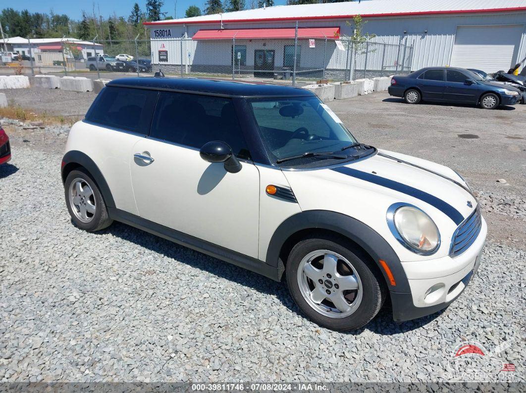 WMWMF33558TU66703 2008 MINI COOPER photo no. 9