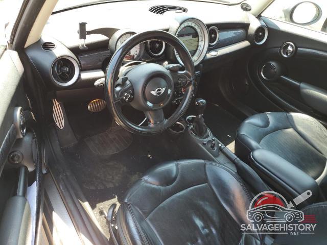 WMWSV3C51BTY16071 2011 MINI COOPER photo no. 8