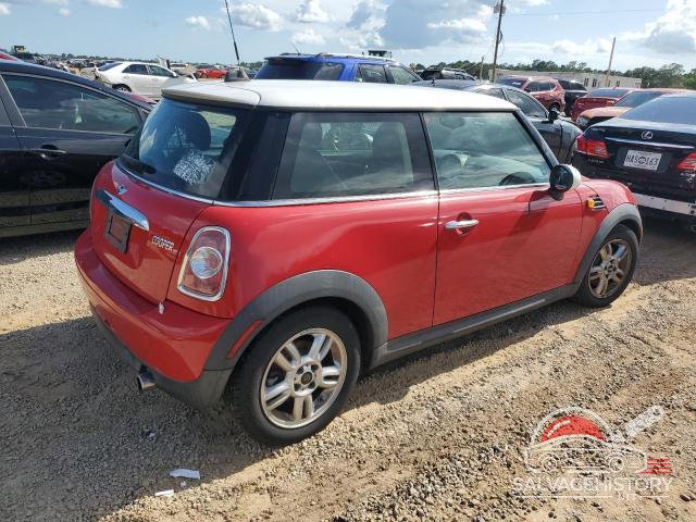 WMWSU3C55DT374059 2013 MINI COOPER photo no. 3