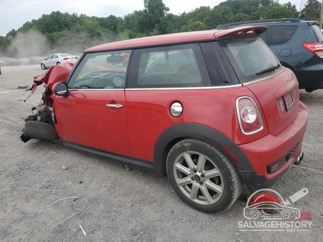 WMWSV3C53DT391469 2013 MINI COOPER photo no. 2
