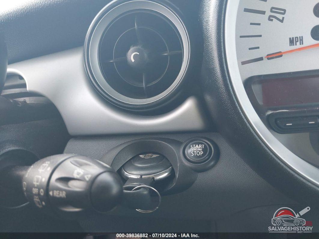 WMWZF3C56CT489261 2012 MINI COOPER CLUBMAN photo no. 11