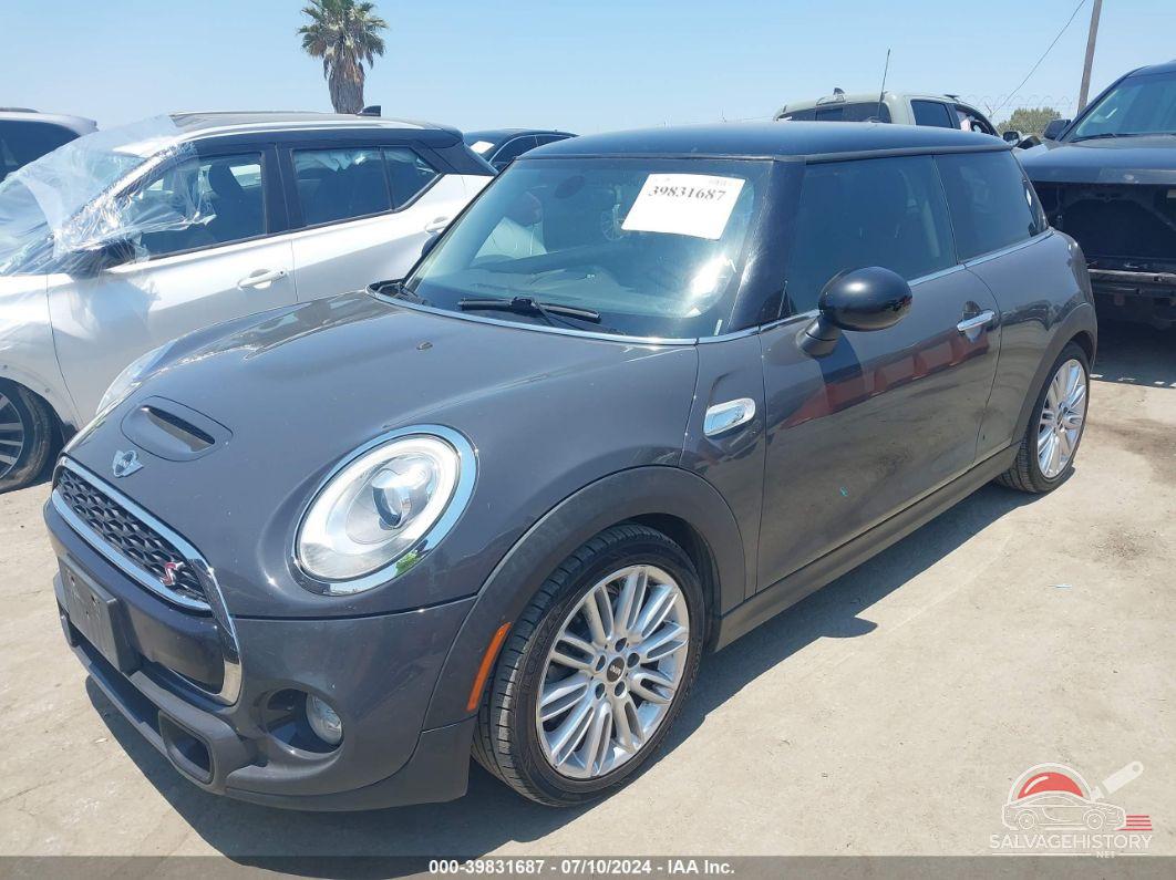 WMWXP7C55G2A44391 2016 MINI HARDTOP photo no. 2