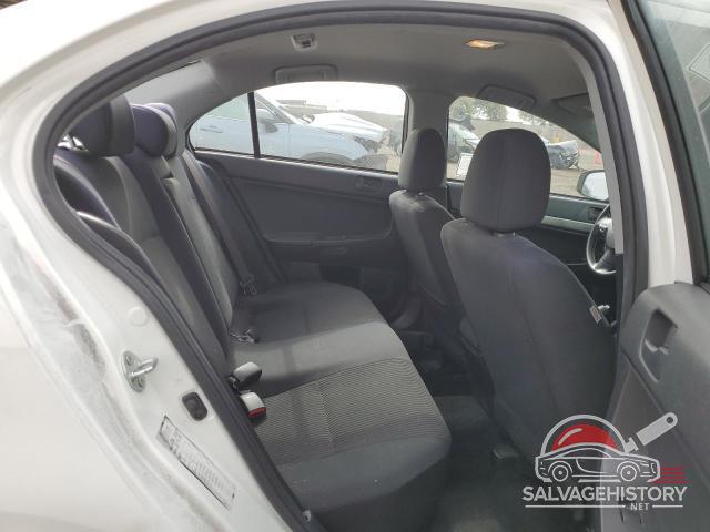 JA32U2FU3FU015885 2015 MITSUBISHI LANCER photo no. 10