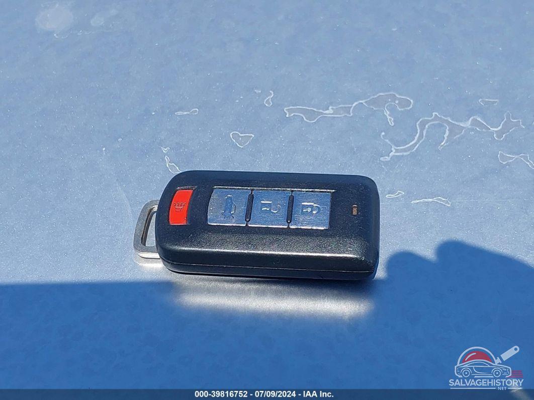 JA3AW56V58U051130 2008 MITSUBISHI LANCER EVOLUTION photo no. 11