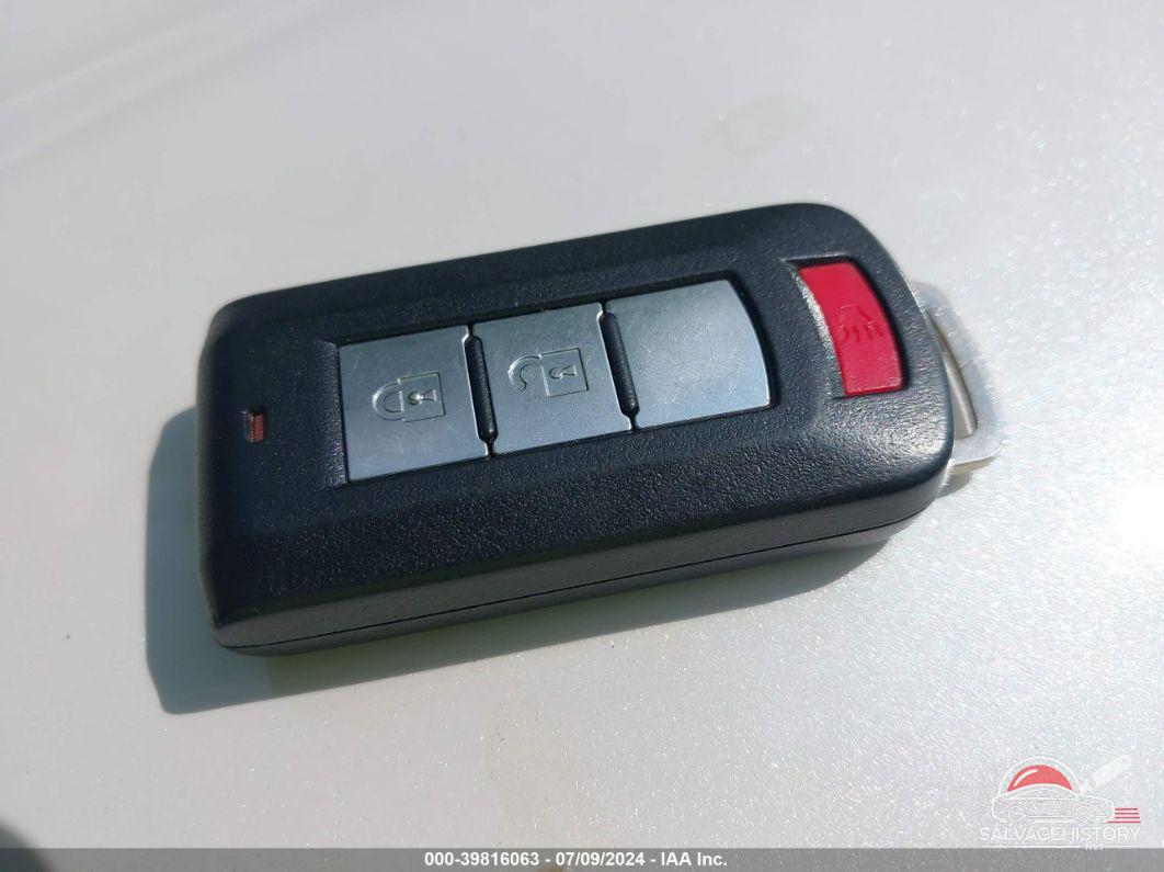 JA4JT3AW4CU016015 2012 MITSUBISHI OUTLANDER photo no. 11