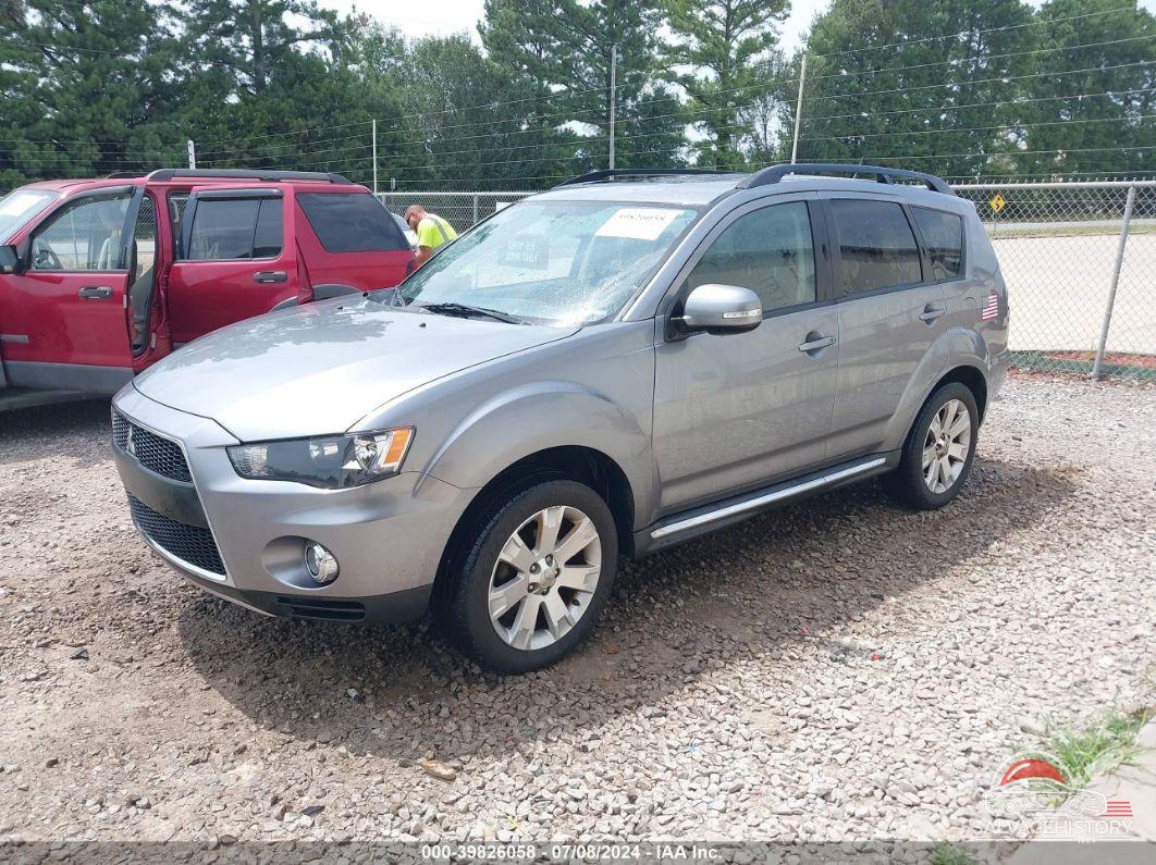 JA4JT3AW0DU005210 2013 MITSUBISHI OUTLANDER photo no. 2