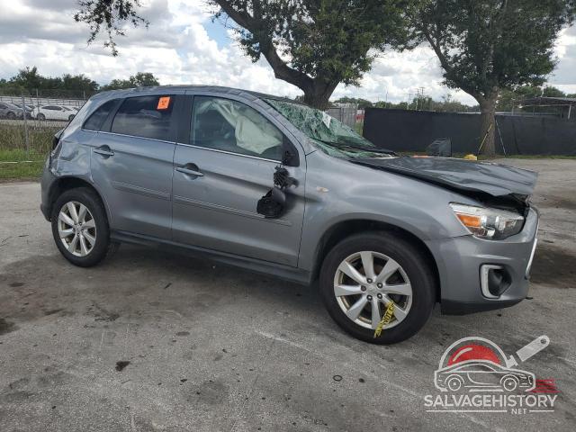 4A4AP4AU0FE018883 2015 MITSUBISHI OUTLANDER photo no. 4