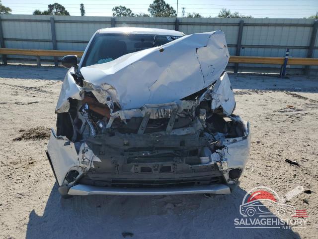 JA4AD2A30HZ014978 2017 MITSUBISHI OUTLANDER photo no. 5