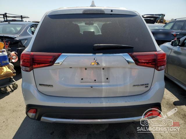 JA4AD3A33HZ028119 2017 MITSUBISHI OUTLANDER photo no. 6