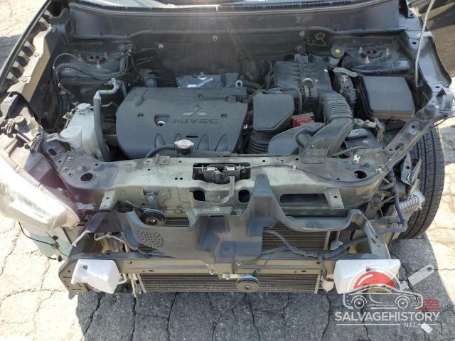 JA4AP3AW0HZ046983 2017 MITSUBISHI OUTLANDER photo no. 12