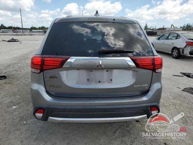 JA4AD3A33JZ000388 2018 MITSUBISHI OUTLANDER photo no. 6