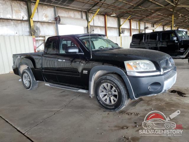 1Z7HC32NX6S542907 2006 MITSUBISHI RAIDER photo no. 4