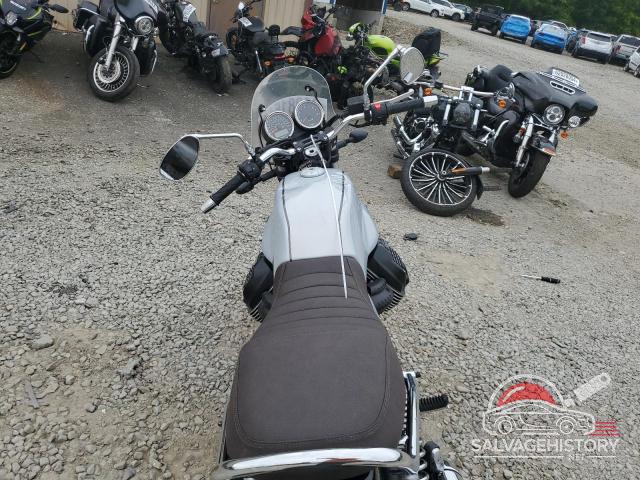 ZGUKZUB07NM000531 2022 MOTO GUZZI V7 SPECIAL photo no. 6