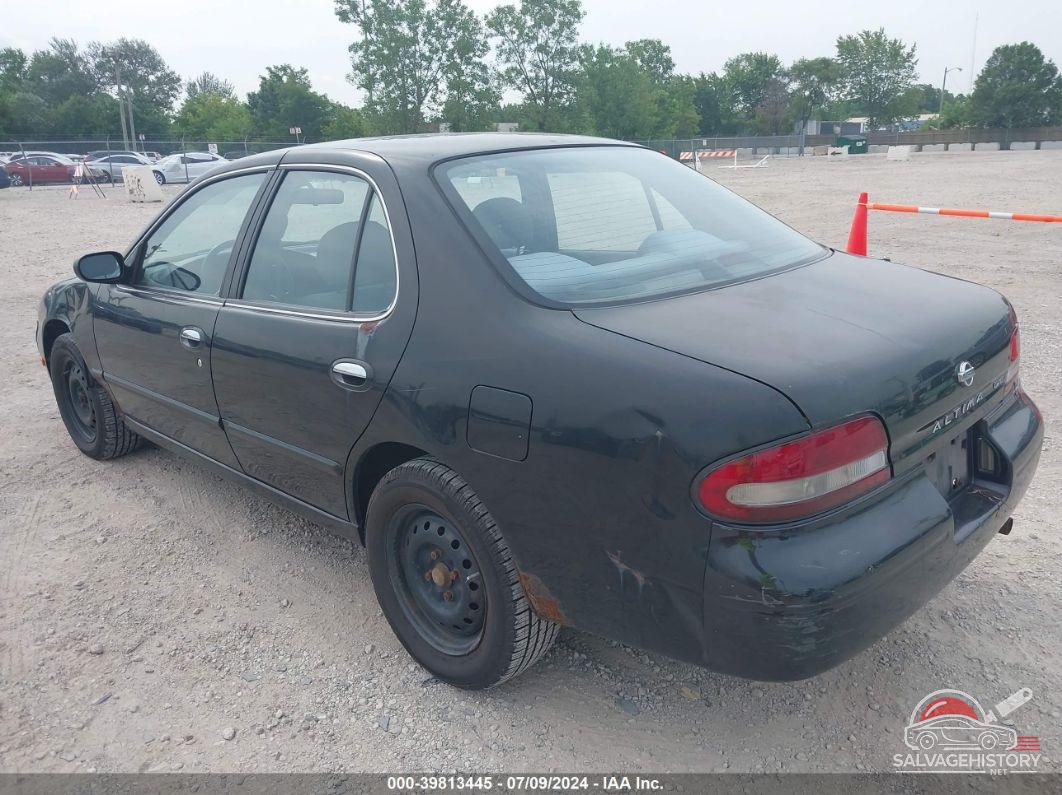 1N4BU31D9TC142825 1996 NISSAN ALTIMA photo no. 3