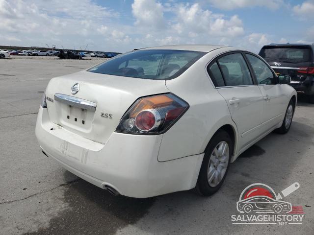 1N4AL2AP5AN428613 2010 NISSAN ALTIMA photo no. 3