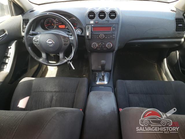 1N4AL2AP7AN451391 2010 NISSAN ALTIMA photo no. 8