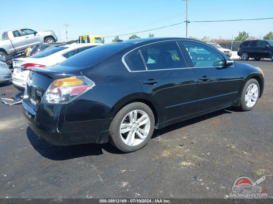 1N4BL2AP8BN498497 2011 NISSAN ALTIMA photo no. 4