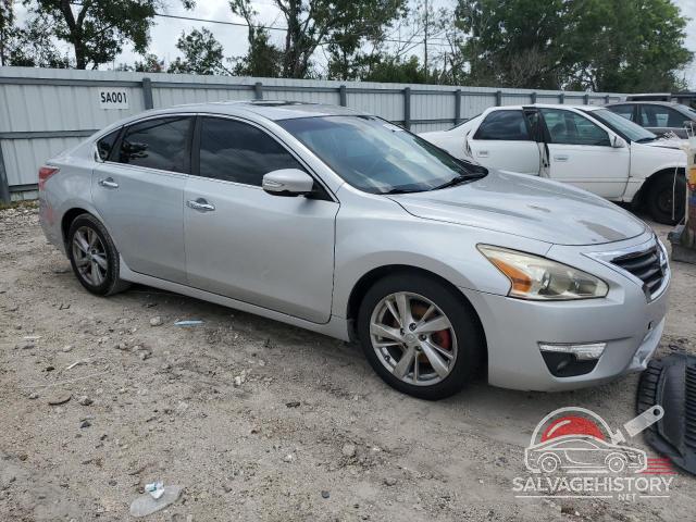 1N4AL3AP0DN472934 2013 NISSAN ALTIMA photo no. 4