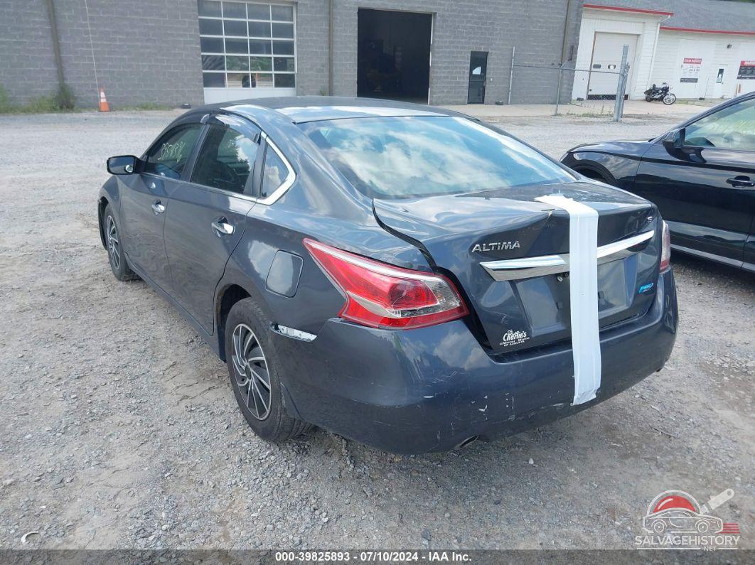 1N4AL3AP3DN585793 2013 NISSAN ALTIMA photo no. 3