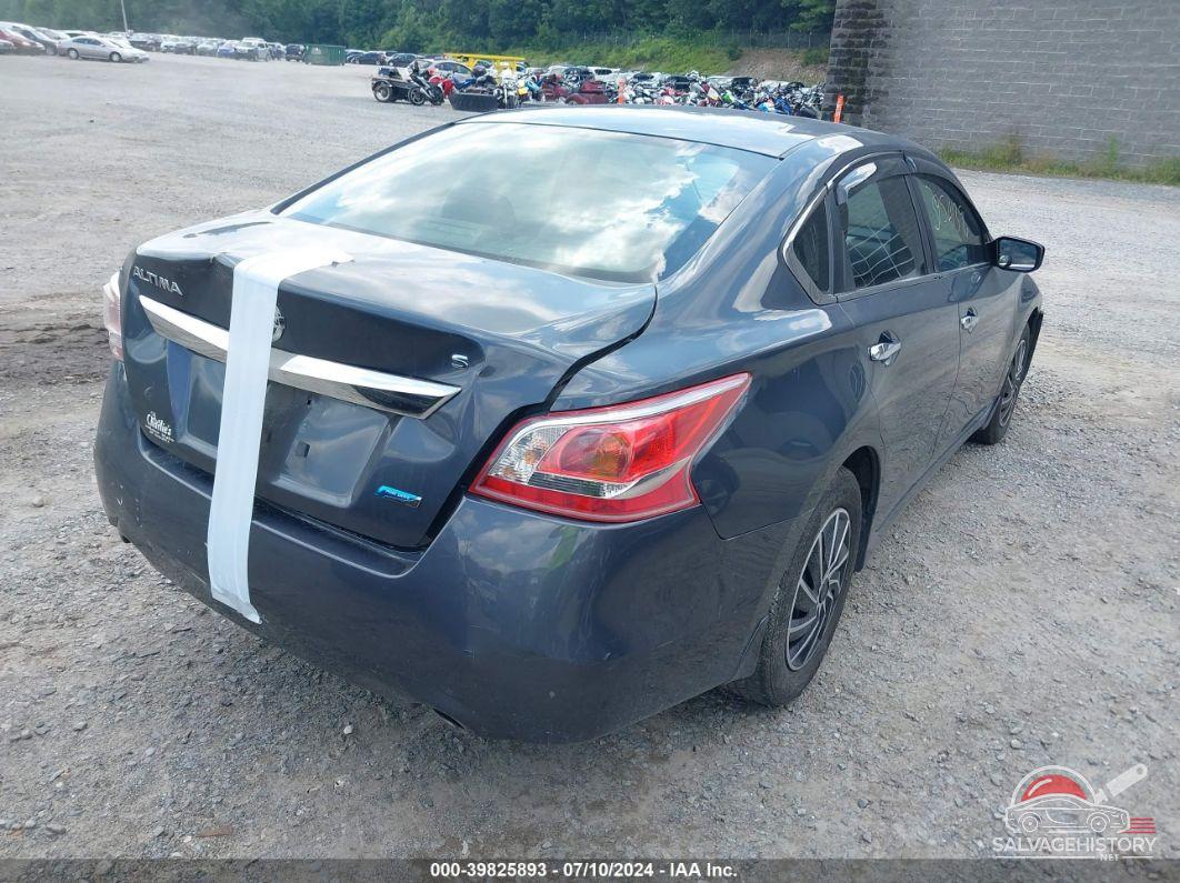 1N4AL3AP3DN585793 2013 NISSAN ALTIMA photo no. 4
