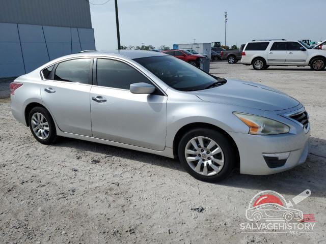 1N4AL3AP4DC194261 2013 NISSAN ALTIMA photo no. 4