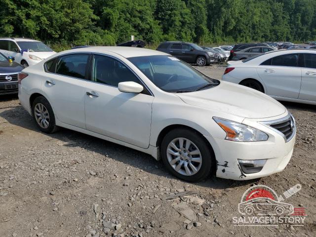 1N4AL3AP2FC217636 2015 NISSAN ALTIMA photo no. 4