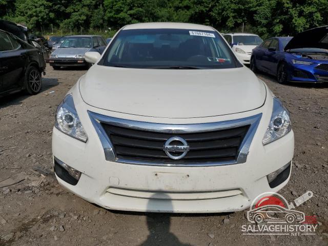 1N4AL3AP2FC217636 2015 NISSAN ALTIMA photo no. 5