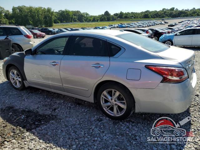 1N4AL3AP4FC571545 2015 NISSAN ALTIMA photo no. 2