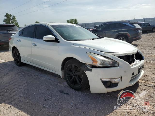 1N4AL3AP4FC581766 2015 NISSAN ALTIMA photo no. 4