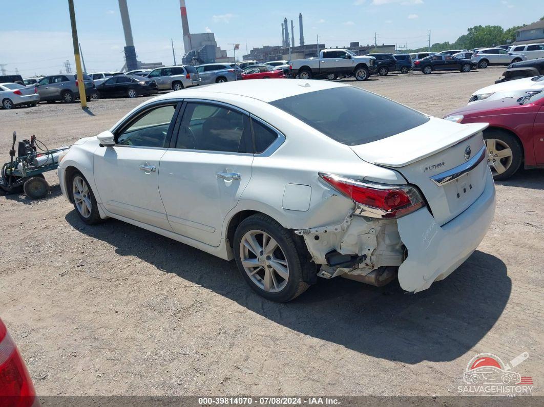 1N4AL3AP9FC273539 2015 NISSAN ALTIMA photo no. 3