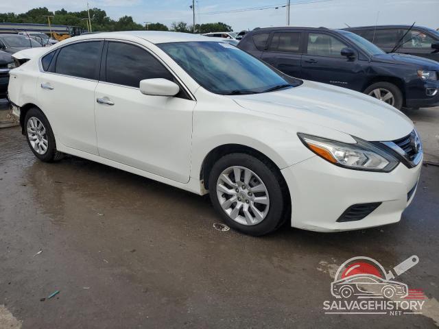 1N4AL3AP0HC120826 2017 NISSAN ALTIMA photo no. 4
