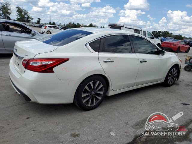 1N4AL3AP0HC156595 2017 NISSAN ALTIMA photo no. 3
