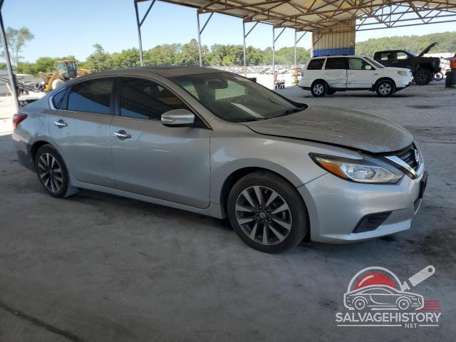 1N4AL3AP1HC207912 2017 NISSAN ALTIMA photo no. 4