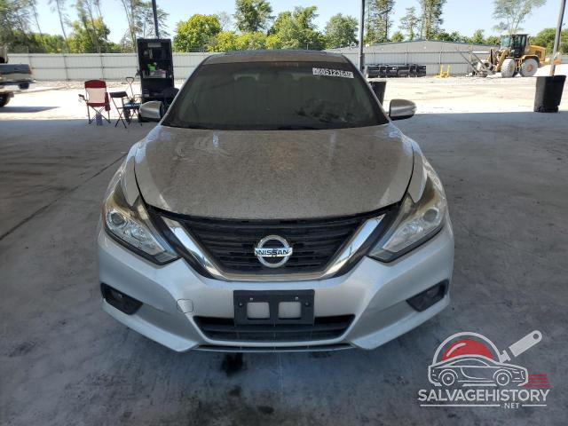 1N4AL3AP1HC207912 2017 NISSAN ALTIMA photo no. 5