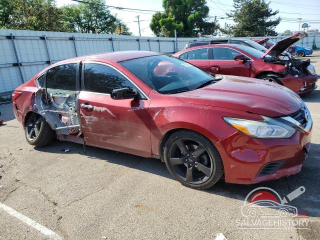 1N4AL3AP3HC234562 2017 NISSAN ALTIMA photo no. 4
