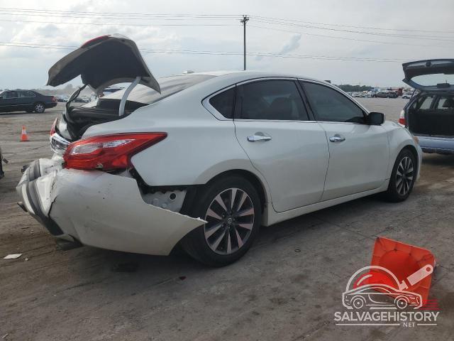 1N4AL3AP6HC115257 2017 NISSAN ALTIMA photo no. 3