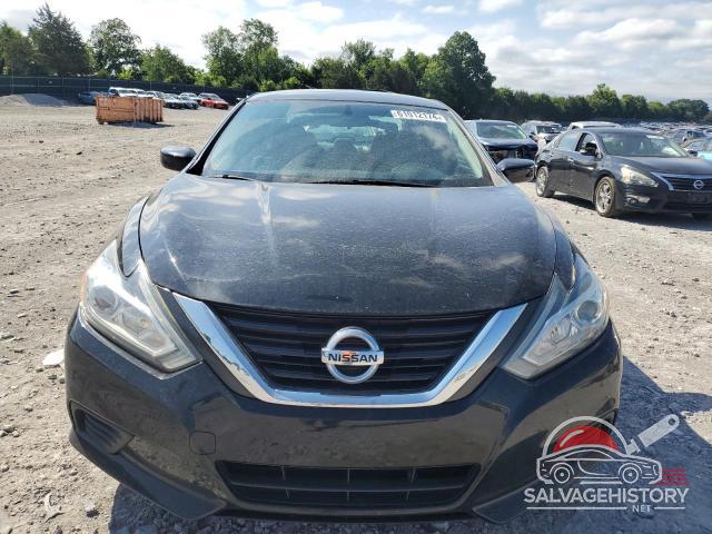 1N4AL3AP7HN306948 2017 NISSAN ALTIMA photo no. 5