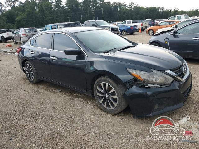 1N4AL3APXHC168544 2017 NISSAN ALTIMA photo no. 4
