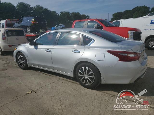 1N4AL3AP0JC148325 2018 NISSAN ALTIMA photo no. 2