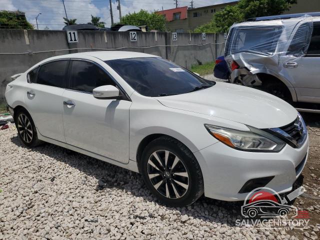 1N4AL3AP0JC155551 2018 NISSAN ALTIMA photo no. 4